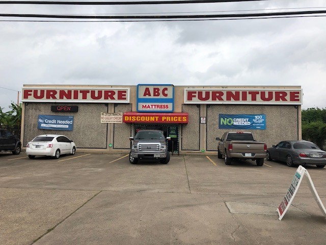 13719 East Fwy, Houston, TX for lease Building Photo- Image 1 of 2