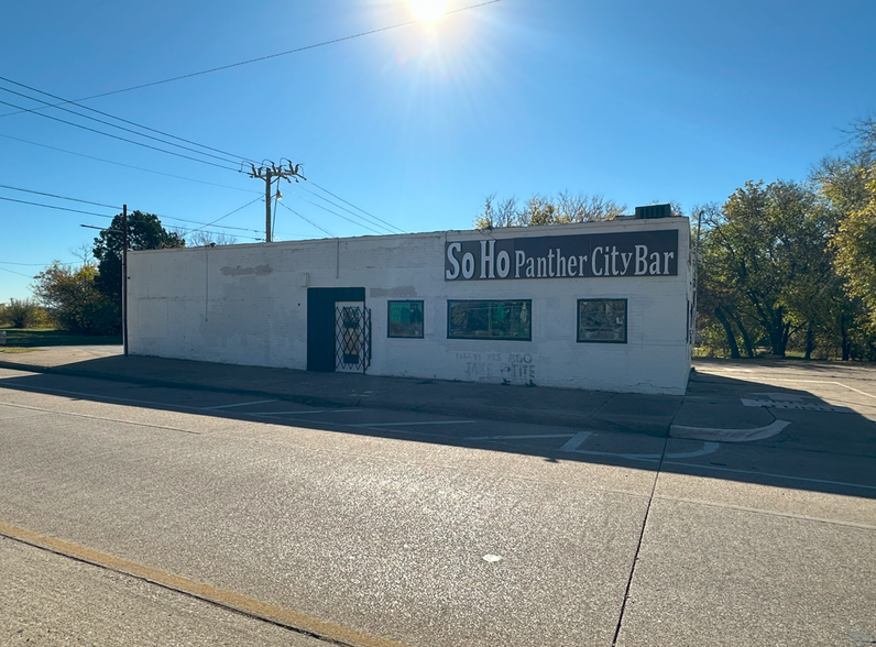 312 E Pennsylvania Ave, Fort Worth, TX for sale - Building Photo - Image 1 of 5