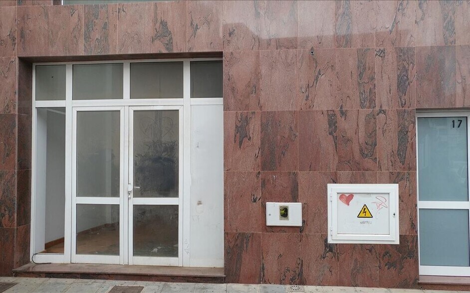 Retail in Arrecife for sale - Building Photo - Image 2 of 3