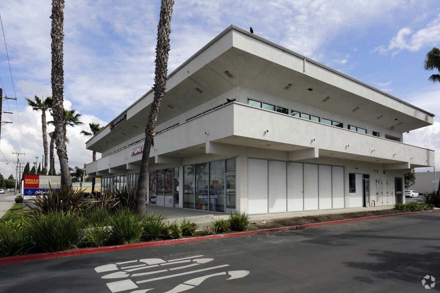 19126 Magnolia St, Huntington Beach, CA for lease - Building Photo - Image 2 of 3