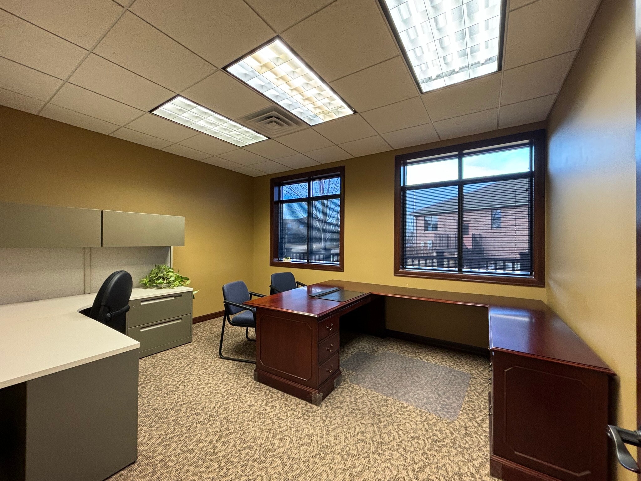 609 E Tan Tara Cir, Sioux Falls, SD for lease Interior Photo- Image 1 of 1