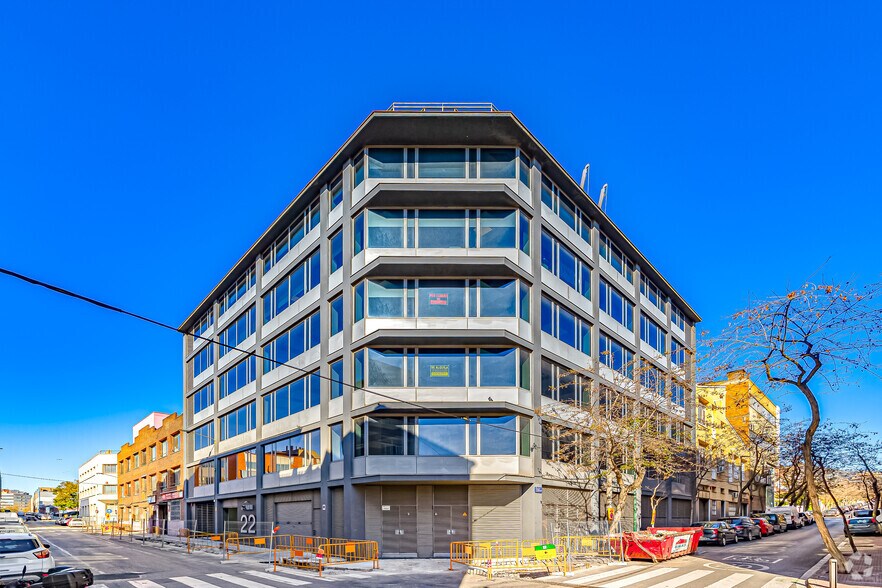 Carrer del Gall, 20-22, Esplugues de Llobregat, Barcelona for lease - Building Photo - Image 1 of 3