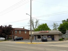 900 and 904 Blackhawk Blvd. - Parking Garage