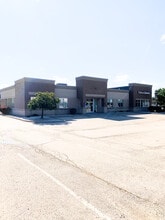 2363 Holmgren Way, Green Bay, WI for lease Building Photo- Image 1 of 13