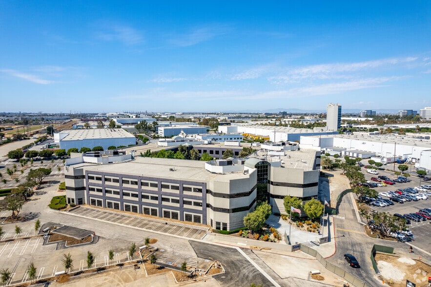20101 Hamilton Ave, Torrance, CA for sale - Building Photo - Image 3 of 4