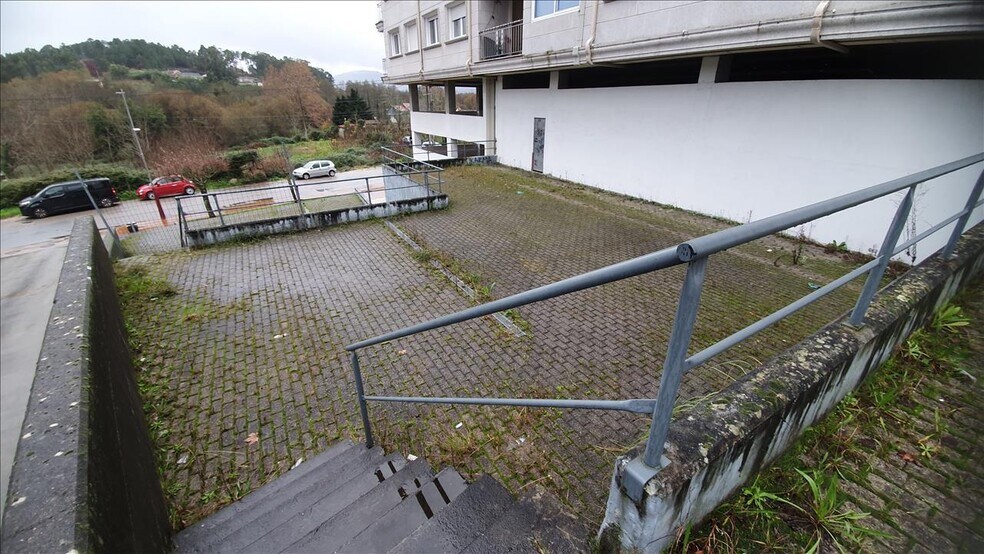 Retail in Pontevedra for sale - Building Photo - Image 2 of 16