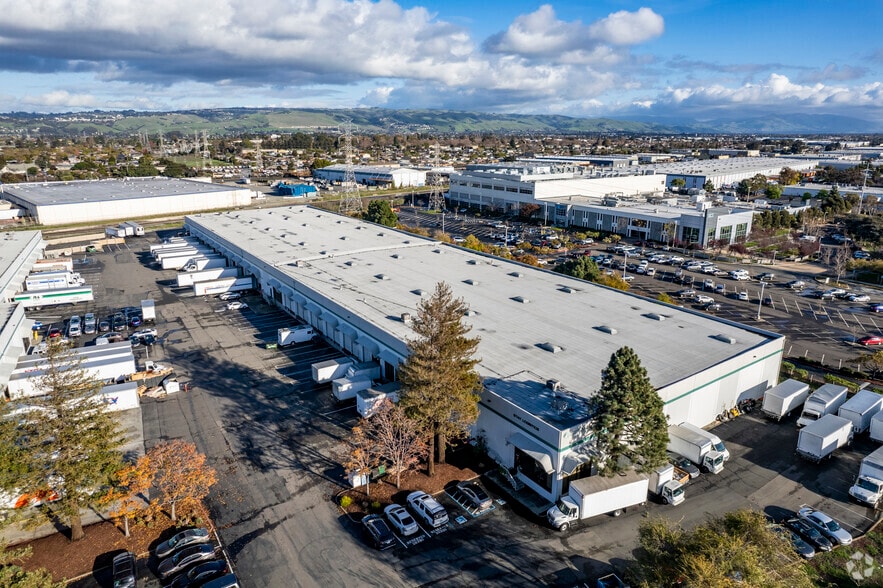 26318-26330 Corporate Ave, Hayward, CA for lease - Aerial - Image 2 of 6