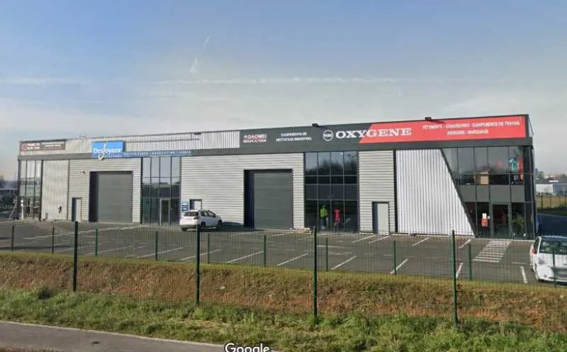 Flex in Beauvais for lease - Building Photo - Image 2 of 7