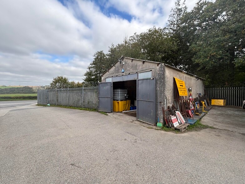 Fishleigh Rock, Umberleigh for sale - Building Photo - Image 3 of 19