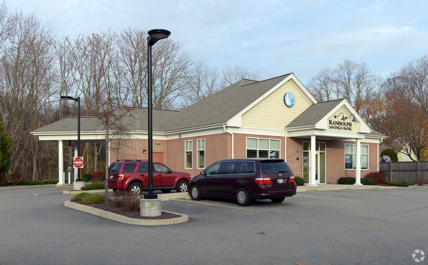 875 Pontiac Ave, Cranston, RI 02910