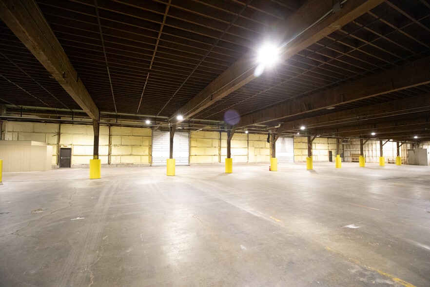 9017 Bonner Mill Rd, Missoula, MT for lease - Primary Photo - Image 1 of 1