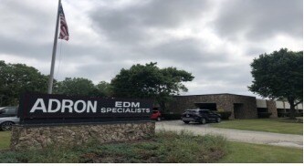 N85W13730 Leon Rd, Menomonee Falls, WI for sale Building Photo- Image 1 of 1