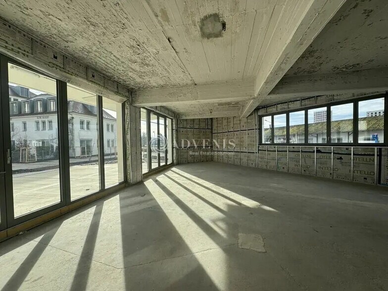 Retail in Strasbourg for sale - Interior Photo - Image 2 of 5