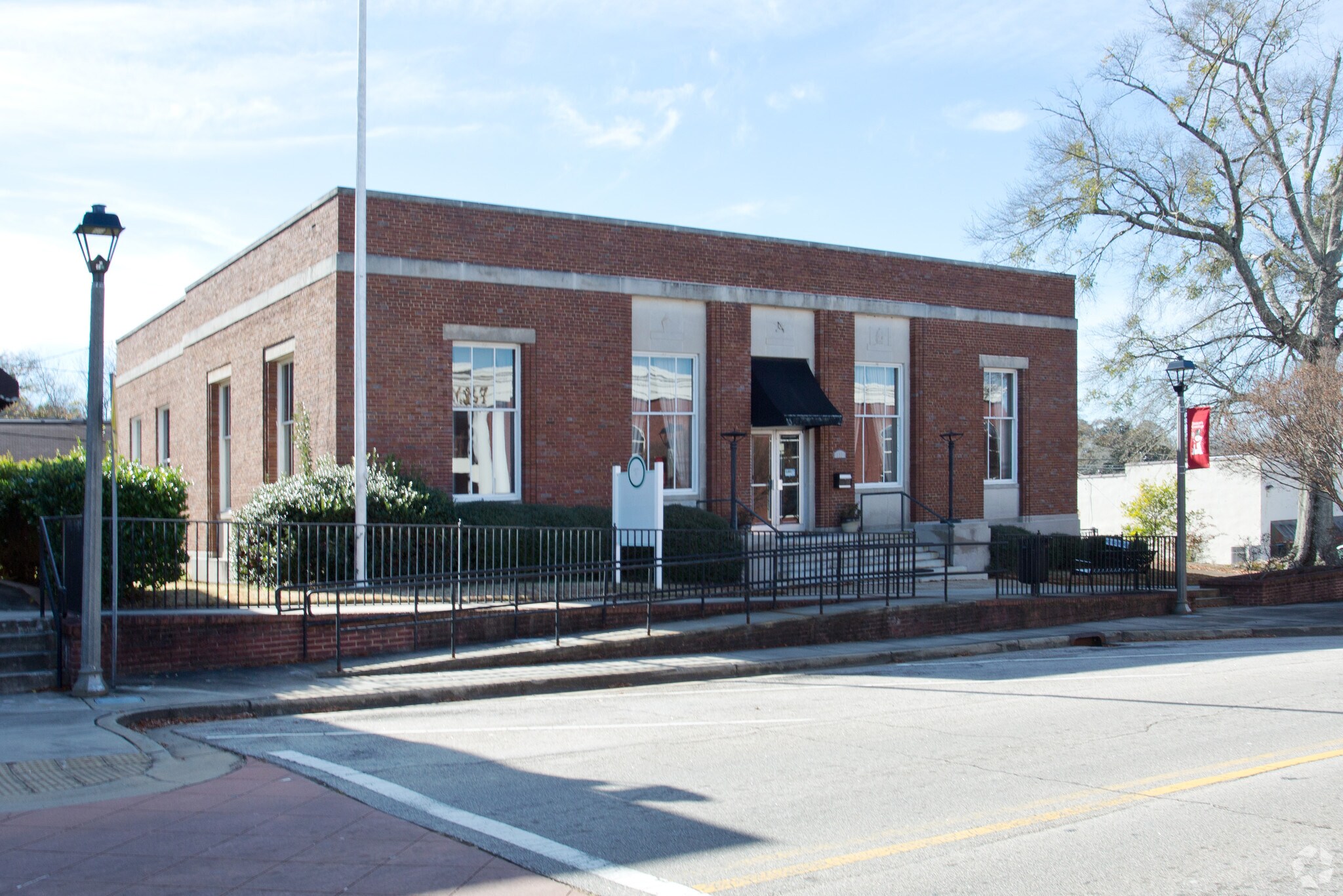 133 W Main St, Manchester, GA for sale Primary Photo- Image 1 of 1