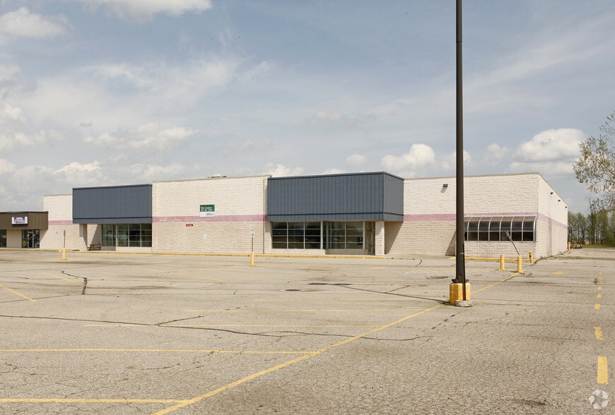 2119 S Old Us 27, Saint Johns, MI for sale - Building Photo - Image 1 of 1