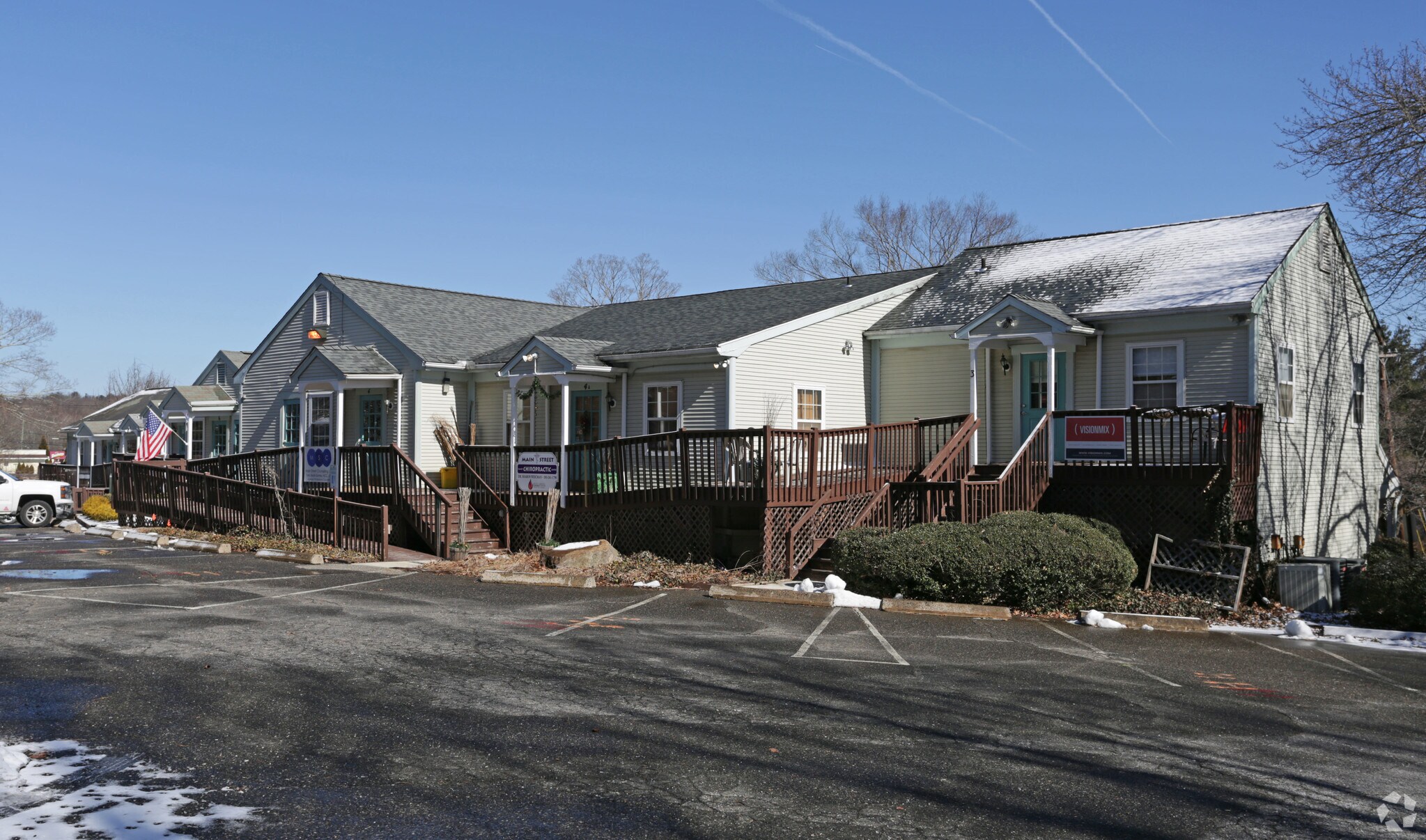 115 Main St, Monroe, CT 06468 Crescent Village