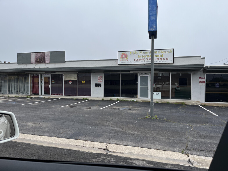 802-806 N Gray St, Killeen, TX for sale - Building Photo - Image 2 of 7