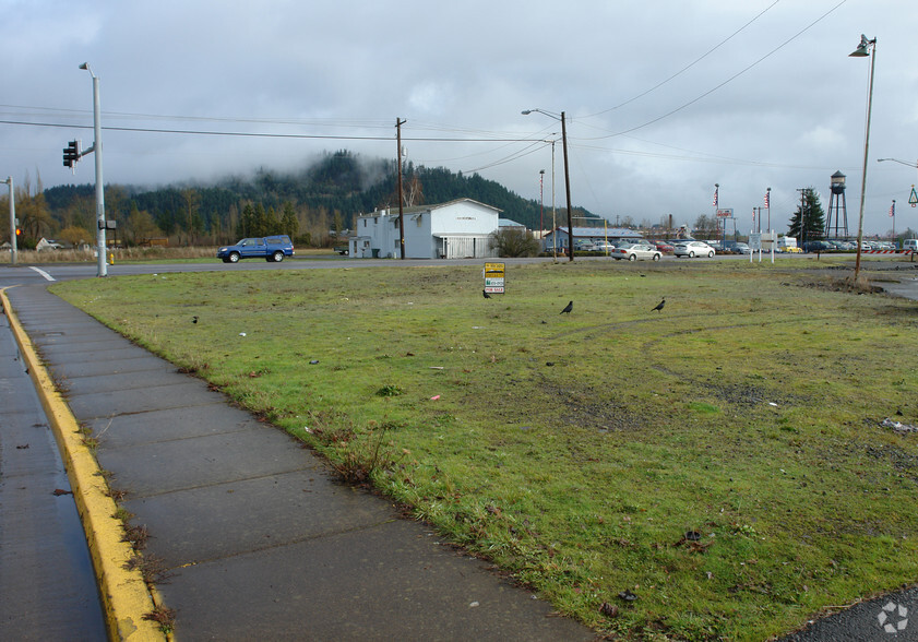 3092 Santiam Hwy, Lebanon, OR for sale - Primary Photo - Image 1 of 1