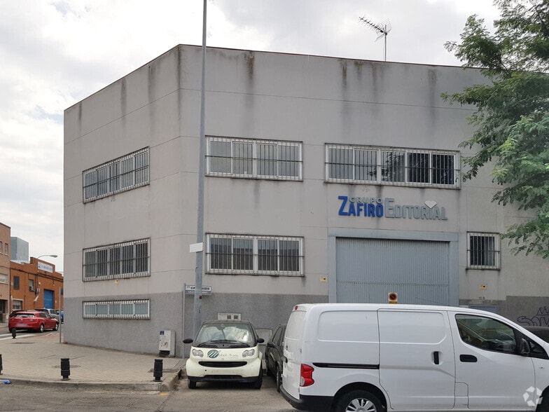 Industrial in Fuenlabrada, Madrid for sale - Interior Photo - Image 1 of 1