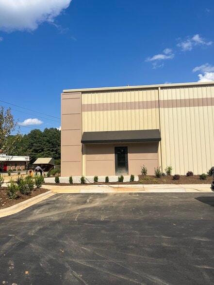 2900 Stitt St, Monroe, NC for lease - Building Photo - Image 1 of 4
