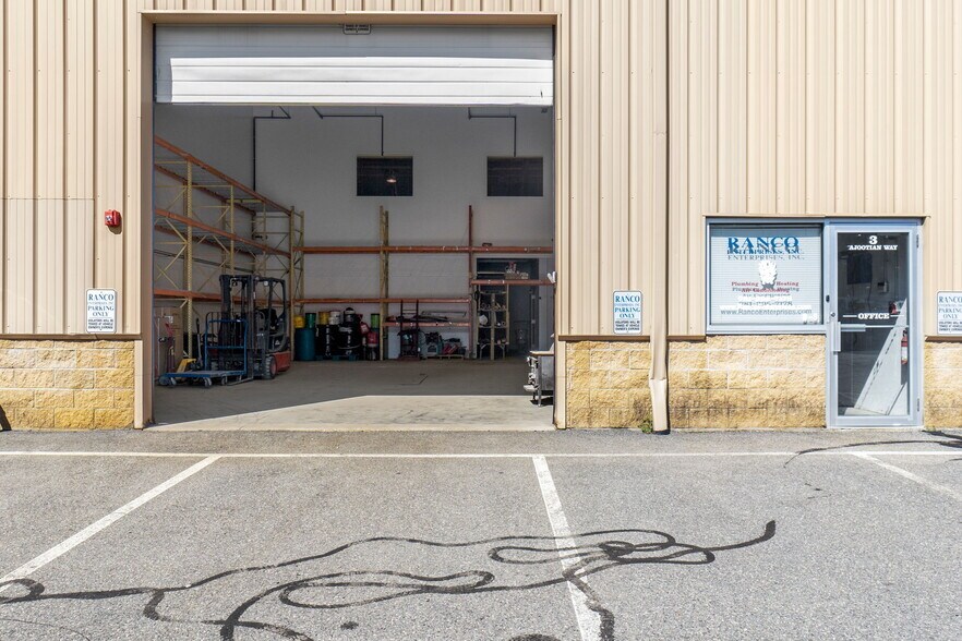 3 Ajootian Way, Middleton, MA for sale - Building Photo - Image 1 of 27