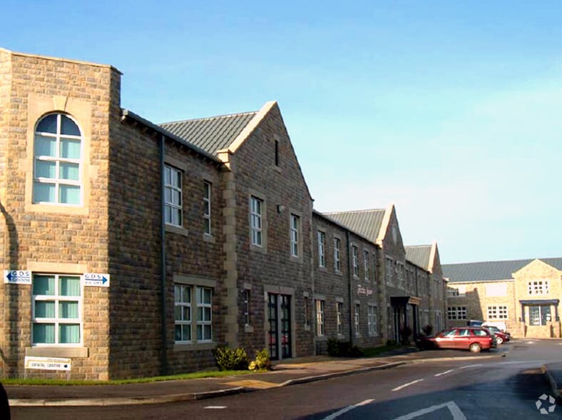 Wool Gate, Bingley for lease - Building Photo - Image 2 of 3