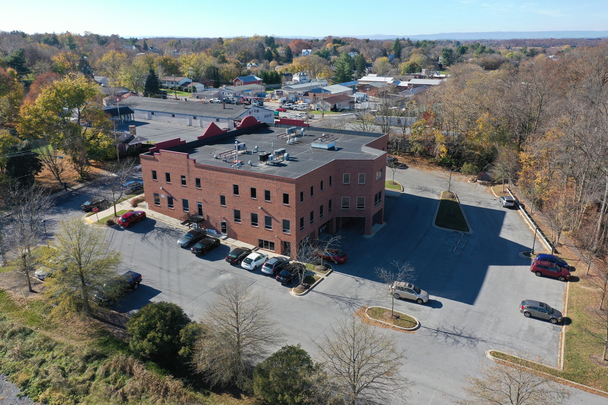 205 Center St, Mount Airy, MD for lease Building Photo- Image 1 of 37