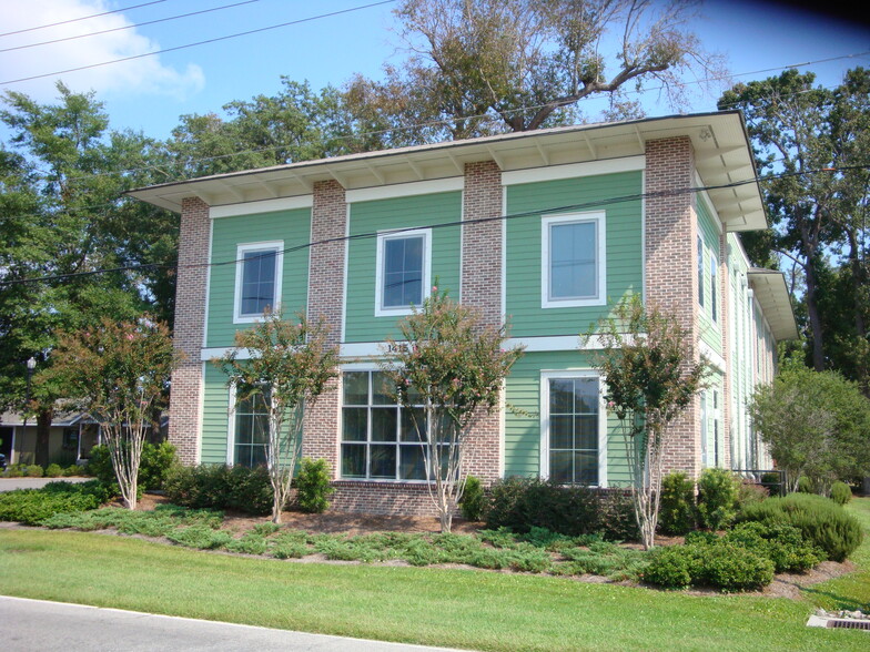 1417 Stuart Engals Blvd, Mount Pleasant, SC for lease - Building Photo - Image 3 of 6