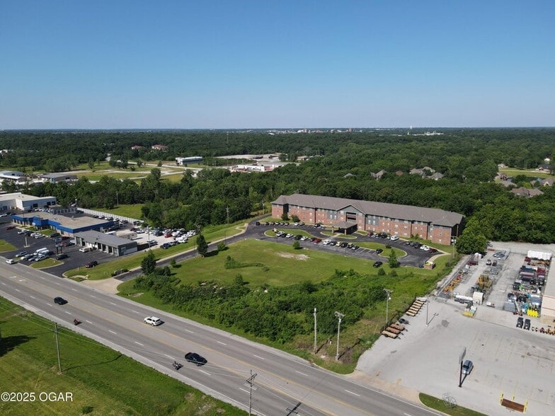 1310 N Rangeline, Joplin, MO for sale - Building Photo - Image 2 of 7