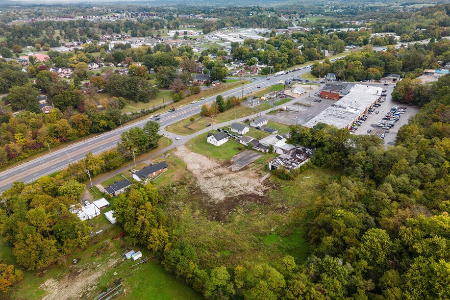 110 Tandy Ave, Somerset, KY for sale - Building Photo - Image 3 of 13