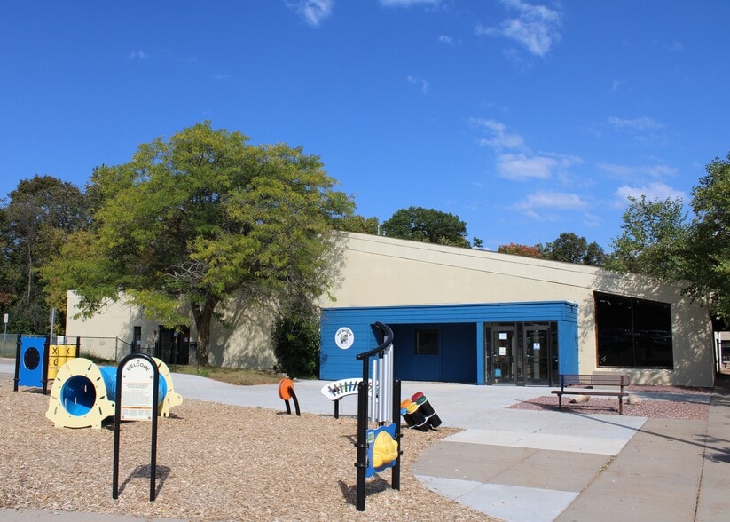 110650 Village Rd, Chaska, MN for sale - Building Photo - Image 1 of 7