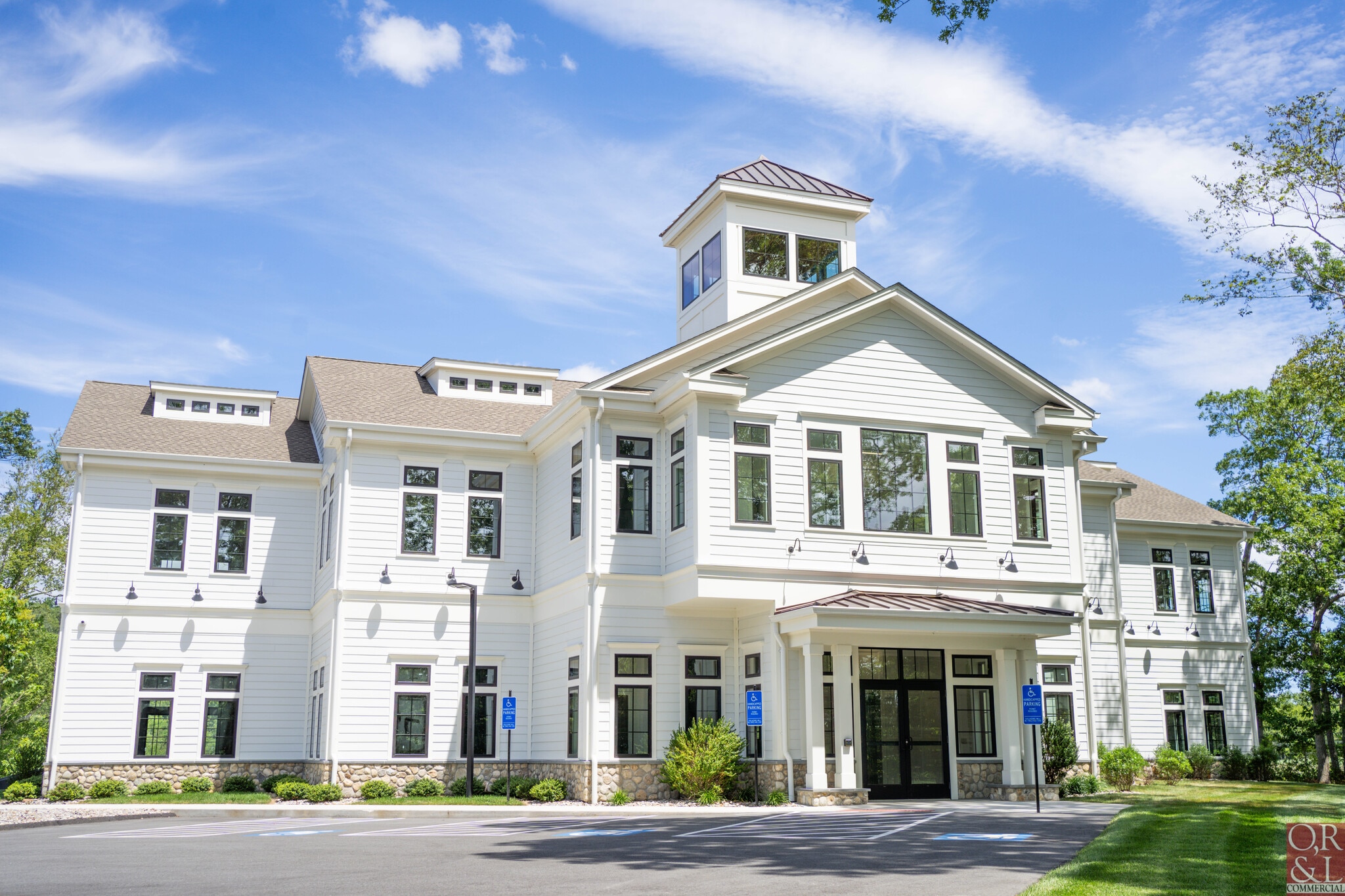 215 Elm St, Old Saybrook, CT for lease Interior Photo- Image 1 of 5