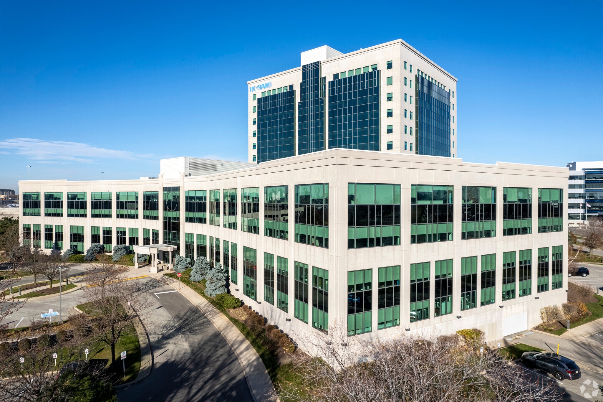 55 Standish Ct, Mississauga, ON for lease Building Photo- Image 1 of 5