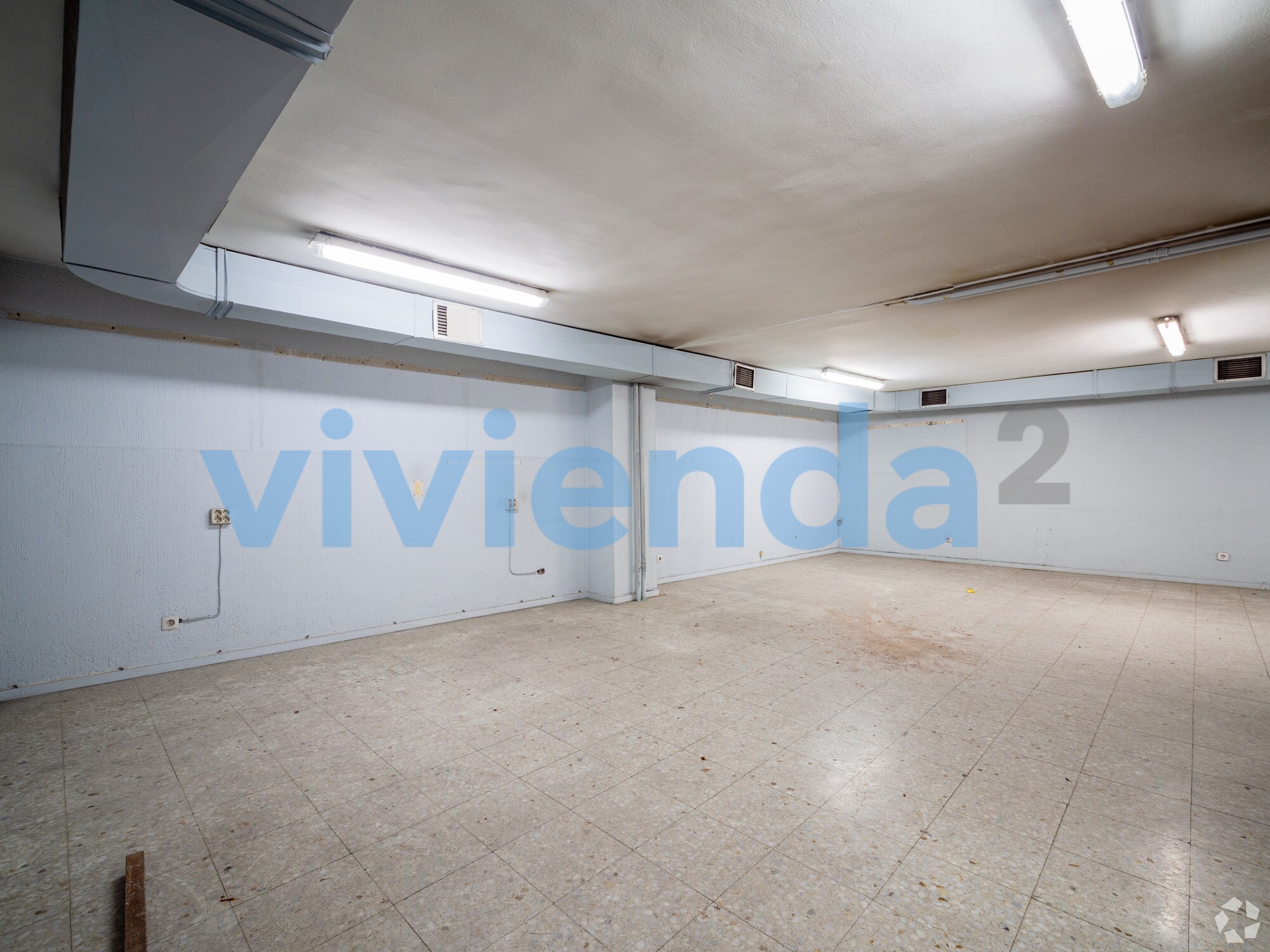 Multifamily in Madrid, Madrid for sale Interior Photo- Image 1 of 2