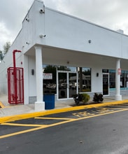 7000 Charleston Shores Blvd, Lake Worth, FL for lease Building Photo- Image 1 of 8