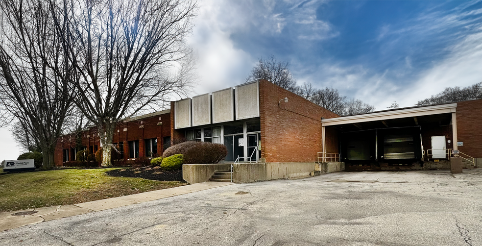 1491 Chardon Rd, Euclid, OH for sale - Building Photo - Image 1 of 8