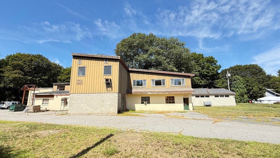 148 Marlboro Rd, Southborough, MA for sale - Building Photo - Image 1 of 17