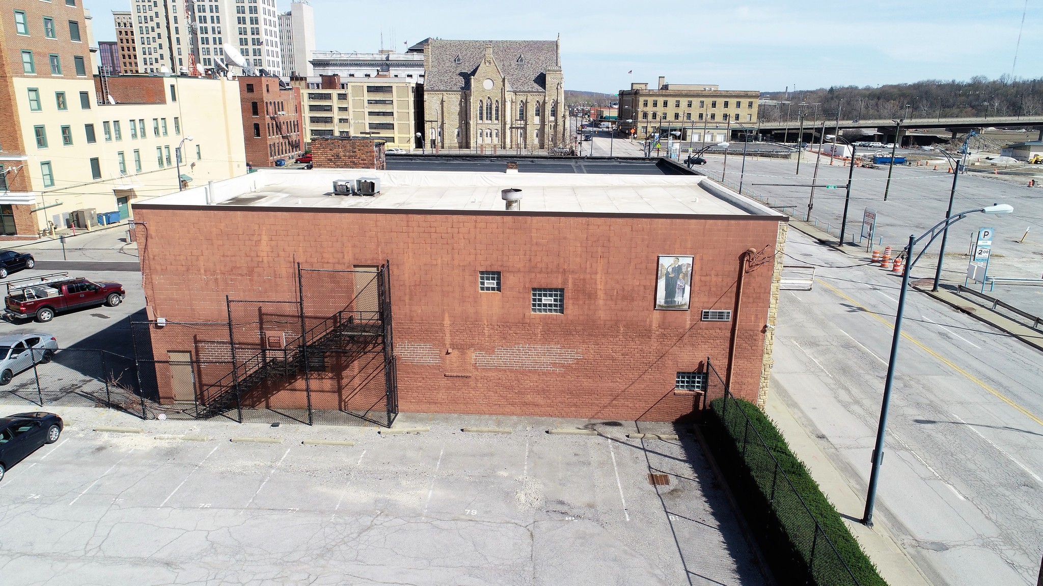 200 W Front St, Youngstown, OH 44503 Retail for Lease