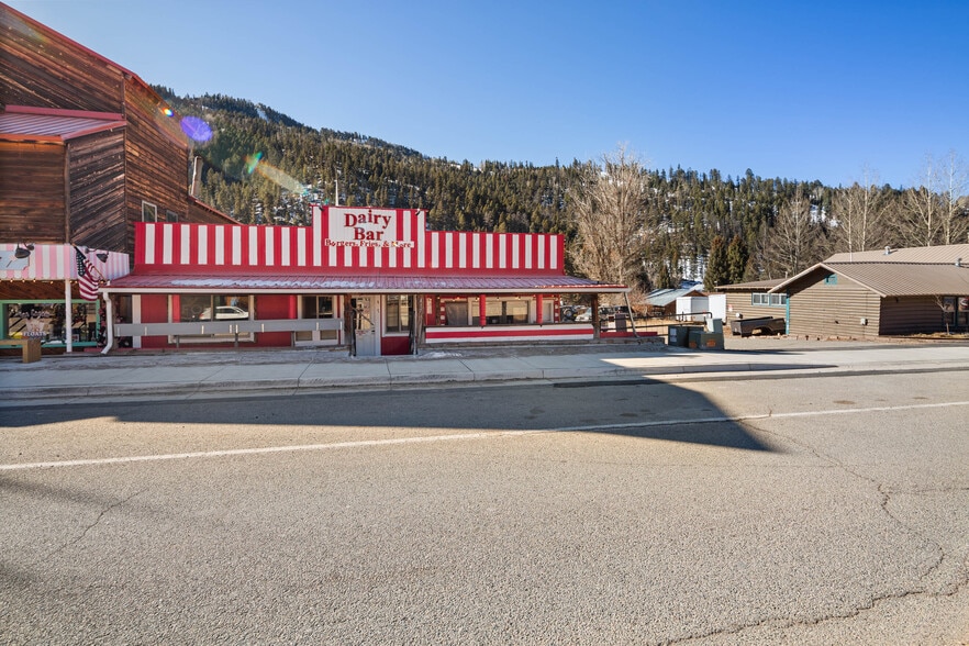 417 Main - NM 38 hwy, Red River, NM for sale - Building Photo - Image 3 of 35