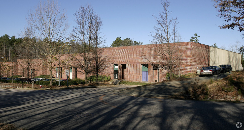 3200 Glen Royal Rd, Raleigh, NC for lease - Building Photo - Image 3 of 14