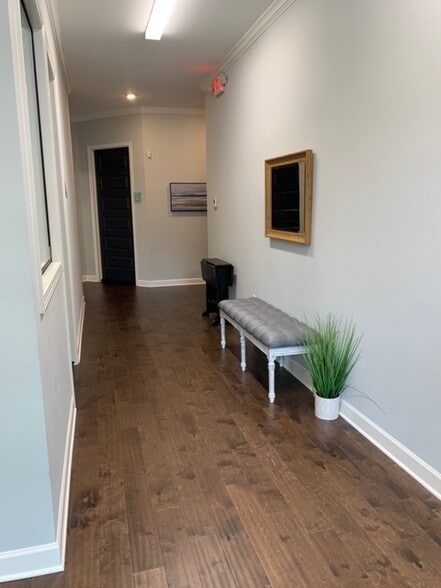 200 Grand Steeple Dr, Collierville, TN for lease - Interior Photo - Image 3 of 7