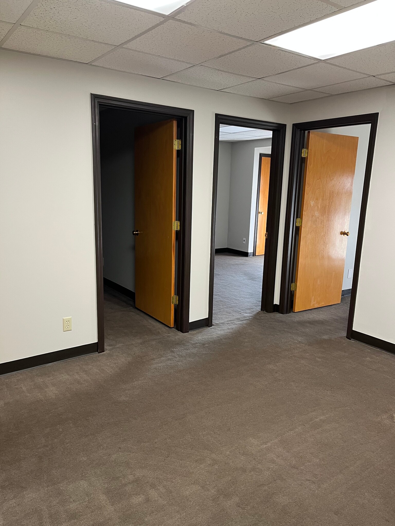 1730 General George Patton Dr, Brentwood, TN for lease Interior Photo- Image 1 of 4
