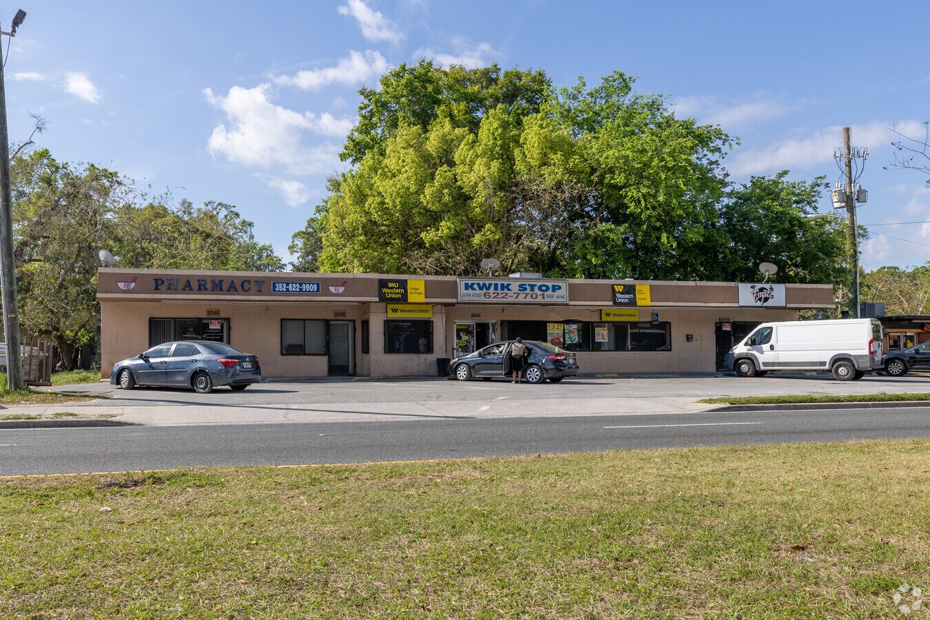 2066 W Silver Springs Blvd Ocala - 2066 W Silver Springs Blvd Ocala FL Primary Photo 1 HighDefinition