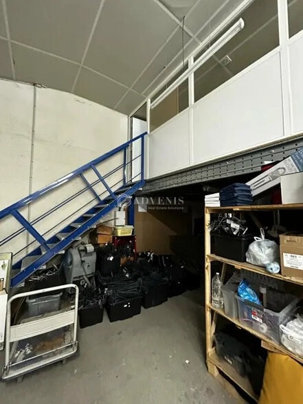 Industrial in Lézignan-Corbières for lease - Interior Photo - Image 1 of 2