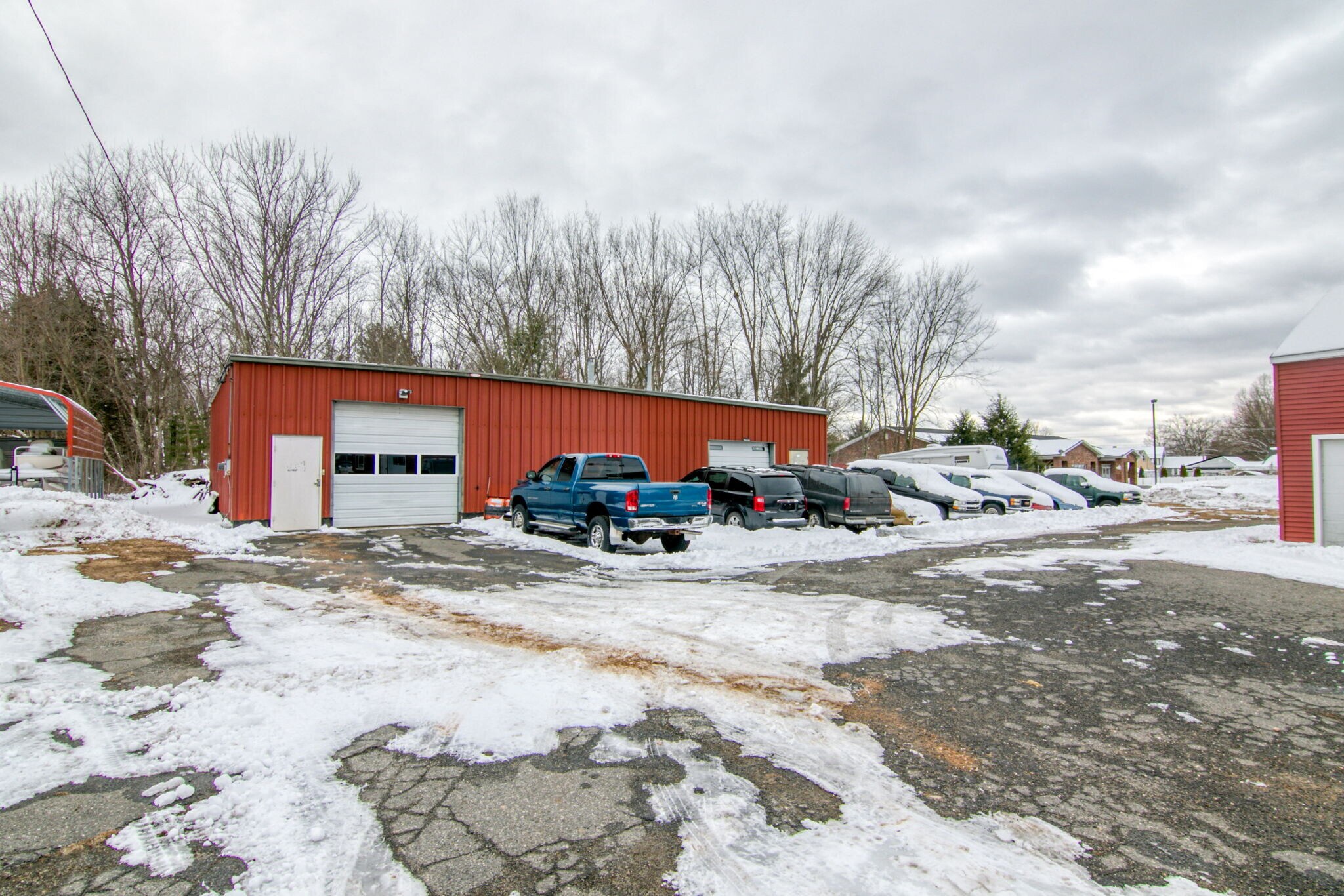 473 Holyoke St, Ludlow, MA 01056 Retail for Sale
