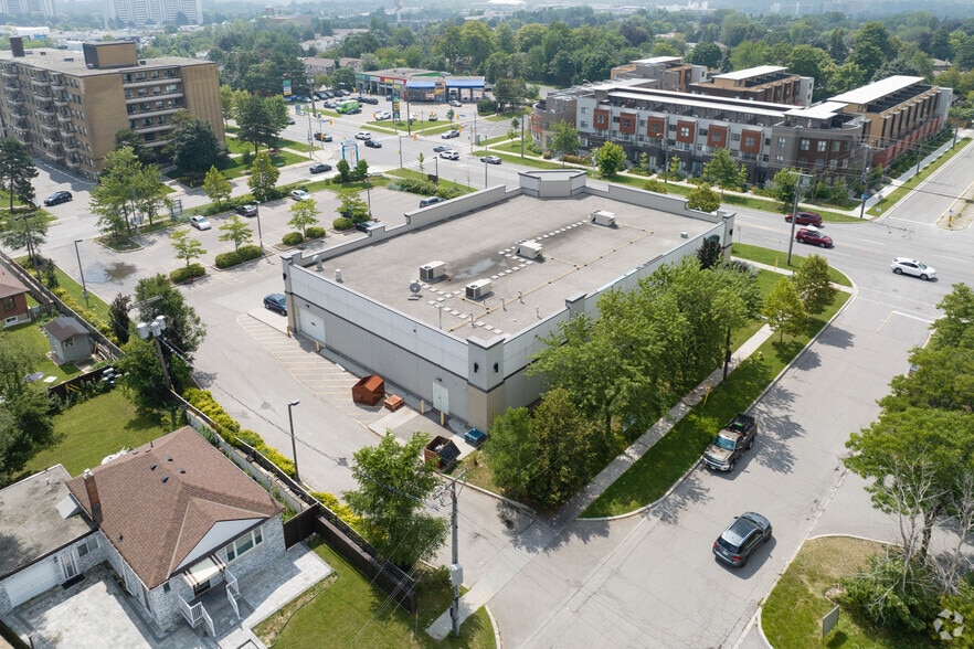 1925 Victoria Park Av, Toronto, ON for lease - Building Photo - Image 3 of 5