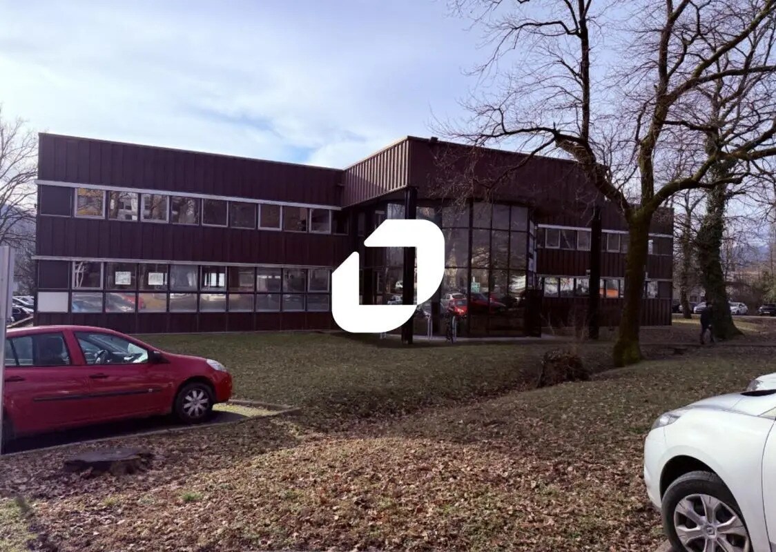 Office in Meylan for lease Building Photo- Image 1 of 9