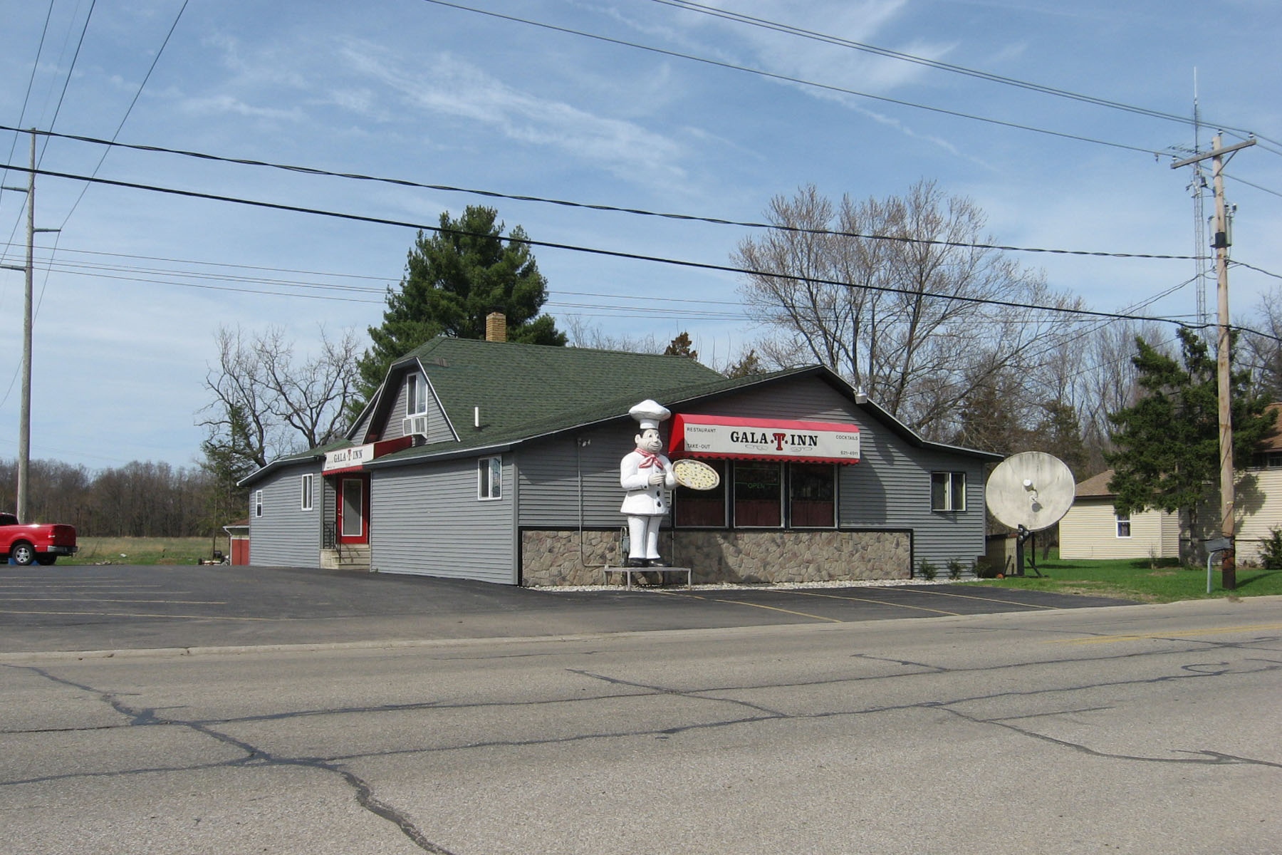 65108 Red Arrow Hwy, Hartford, MI for sale Primary Photo- Image 1 of 1