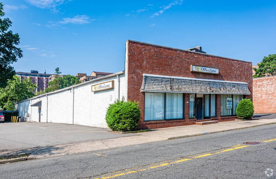 285 Passaic St, Hackensack, NJ for sale - Primary Photo - Image 1 of 1