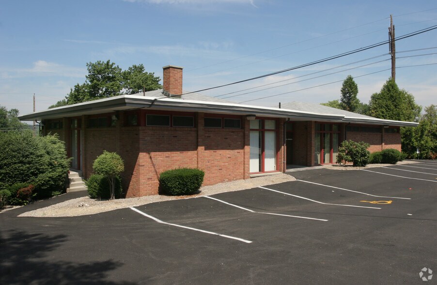 2345 Mendon Rd, Woonsocket, RI for sale - Building Photo - Image 1 of 1